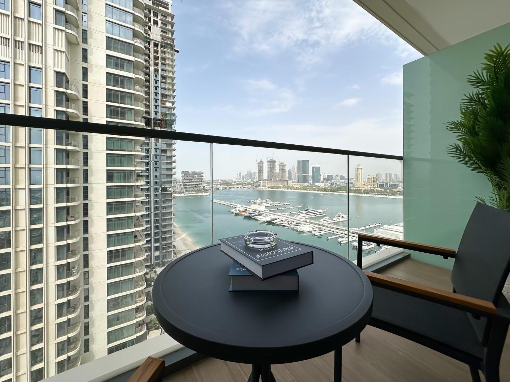 Apartment Trophy - Sea Breeze Bliss *