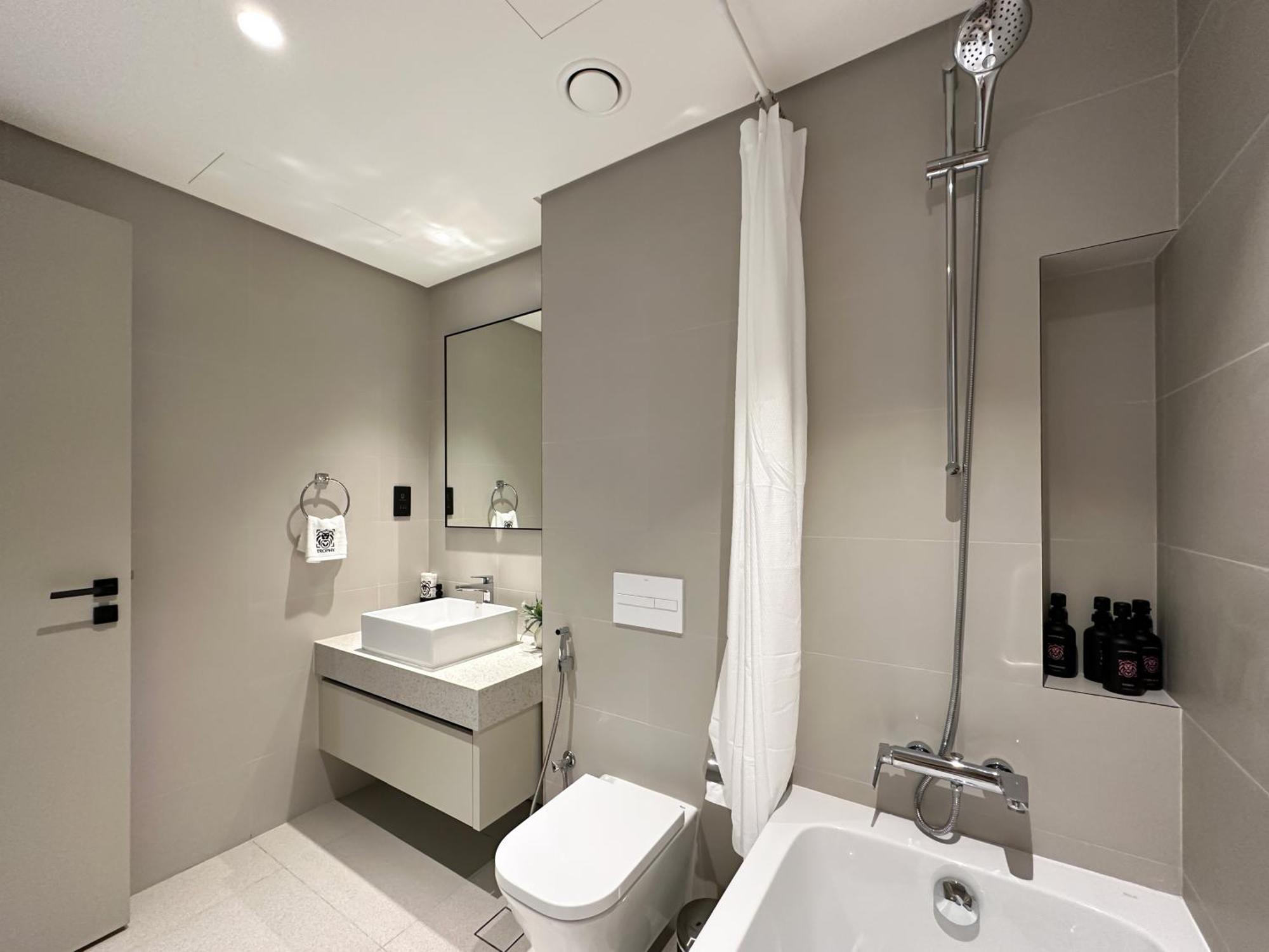 Apartment Trophy - Sea Breeze Bliss Dubai